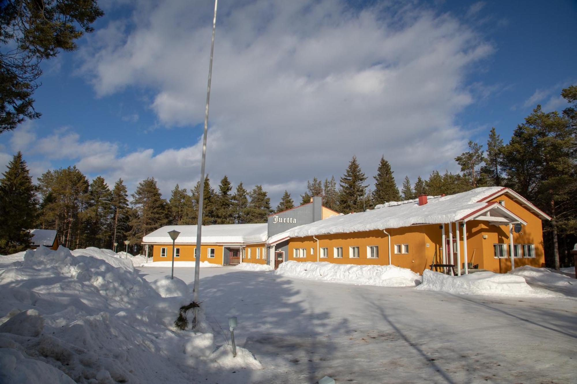 Majatalo Jurtta Hotel Rautuskylä Buitenkant foto
